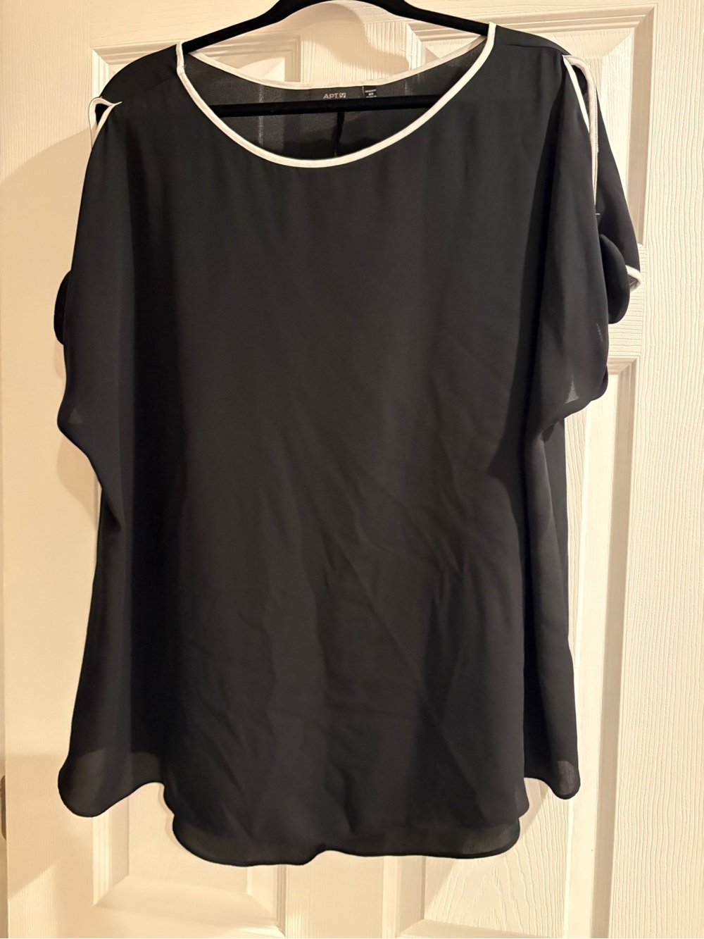 Apt. 9 Black Blouse with White Trim - Women's Top